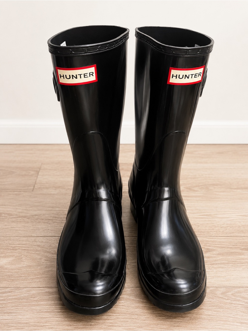 Hunter Glossy Black Rain Boots with Red Logo